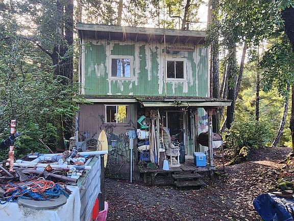 2nd image of 3 W Moody Rd