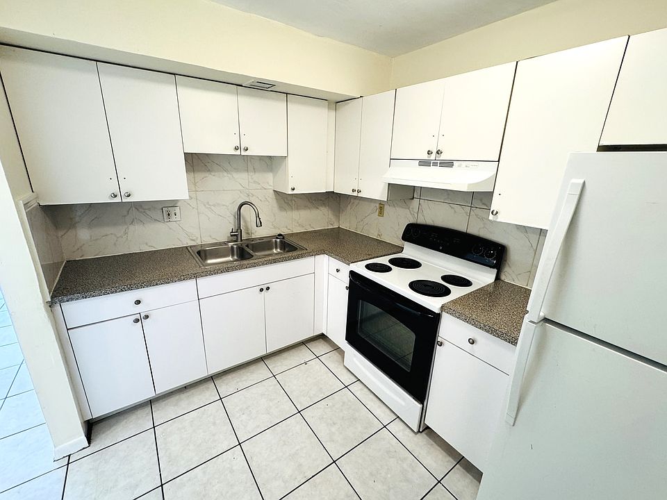 1st image of 3700 NW 21st St APT 205