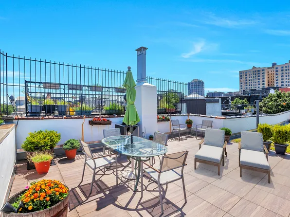 430 Sterling Pl APT 4B, Brooklyn, NY 11238