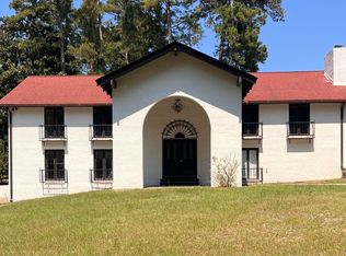 202 Lake Front Dr, Warner Robins, GA 31088