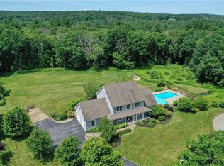 27 Whitebrook Dr, Brooklyn, CT 06234