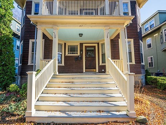 3rd image of 47 Prince St