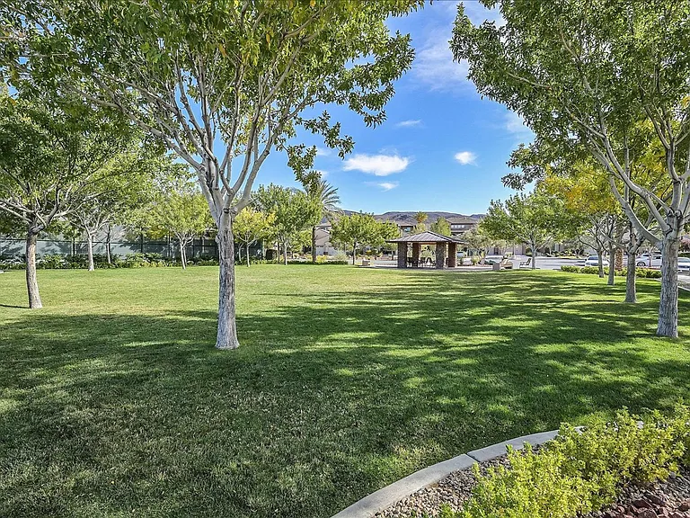2809 Sisteron Ct — Photo 26