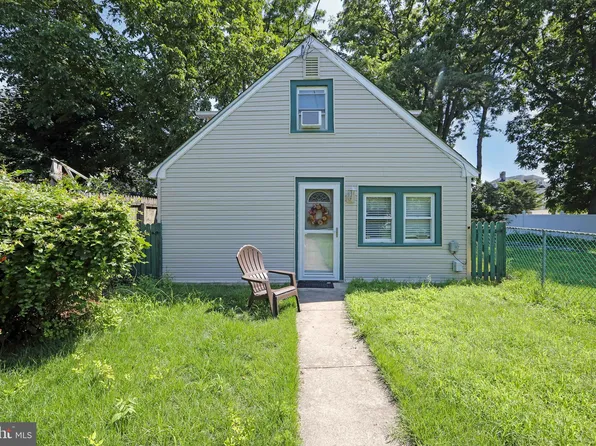 413 Delaware Ave, Riverside, NJ 08075