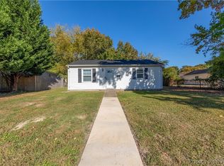 7704 Vernon Pl, Newport News, VA 23605