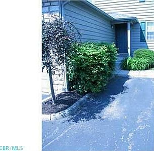 1st image of 4107 Parkcove Dr