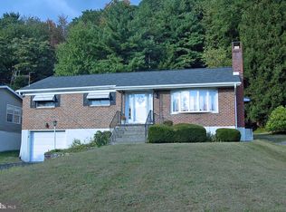 714 Port Carbon Saint Clair Hwy, Pottsville, PA 17901