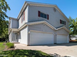 104 E Fox St, Yorkville, IL 60560