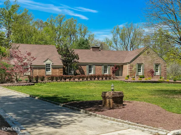 31 Pilgrim Way, Colts Neck, NJ 07722