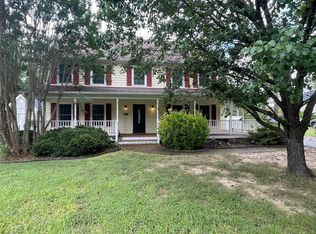 1614 Swinton Ln, Henrico, VA 23238