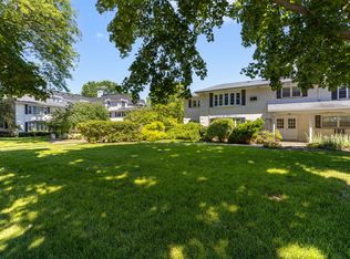 510 W Eastman St APT 2F, Arlington Heights, IL 60005