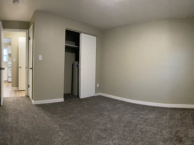 370 Oak Rd #370 — Photo 12