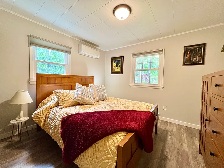 22 Long Beach Ln — Photo 4