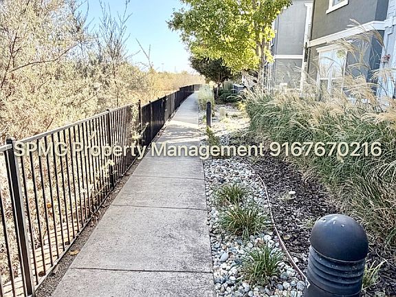 3rd image of 6174 Lonetree Blvd