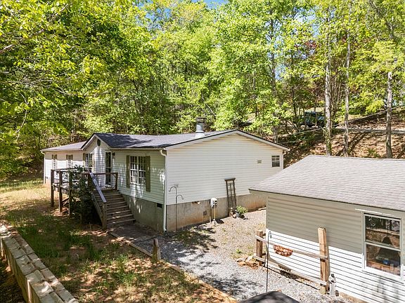 2nd image of 25 Weaver Ln