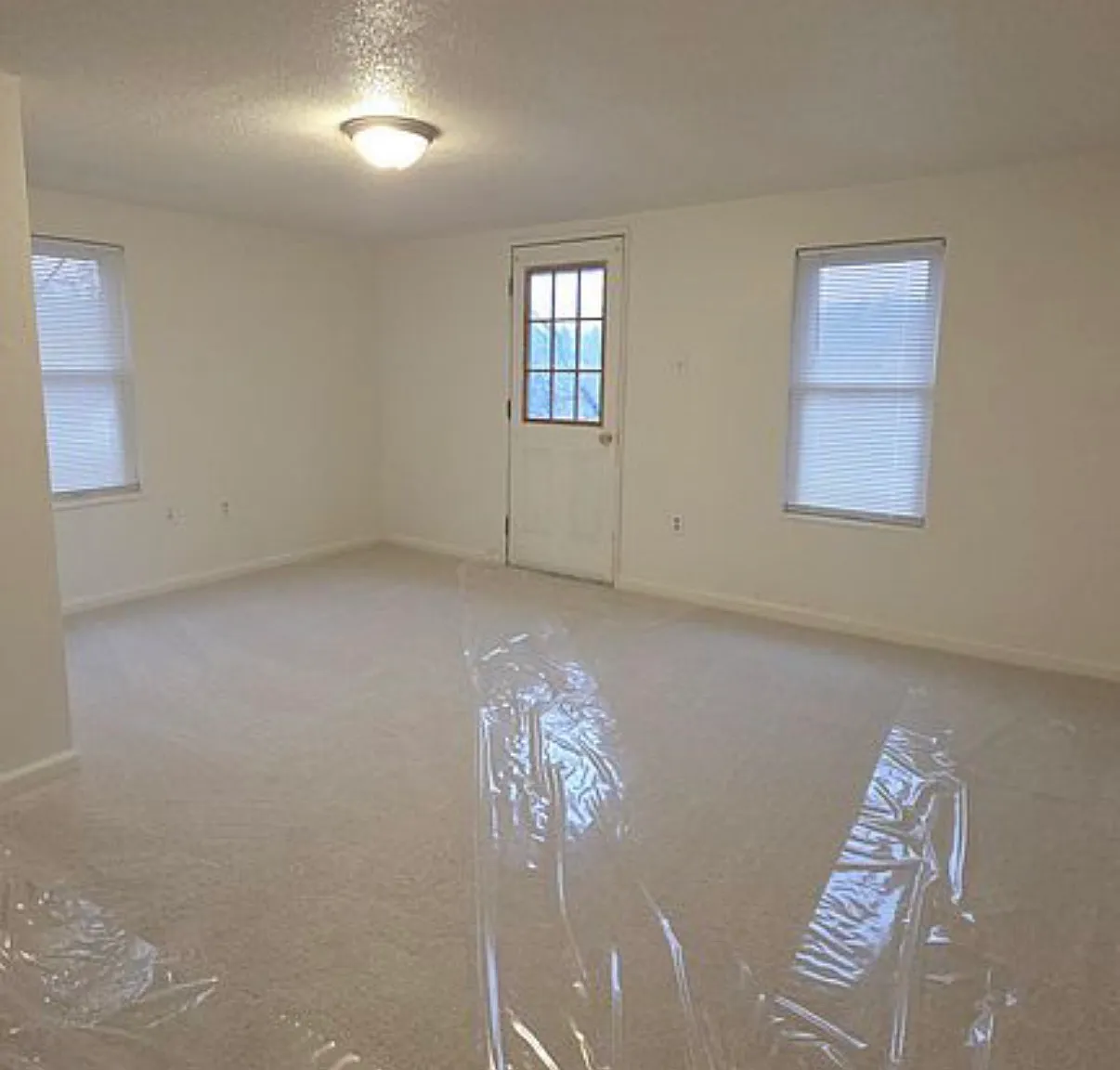 2 bed, 850 sqft, $1,200 — Photo 4