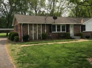 1903 Berrys Chapel Ct, Franklin, TN 37069