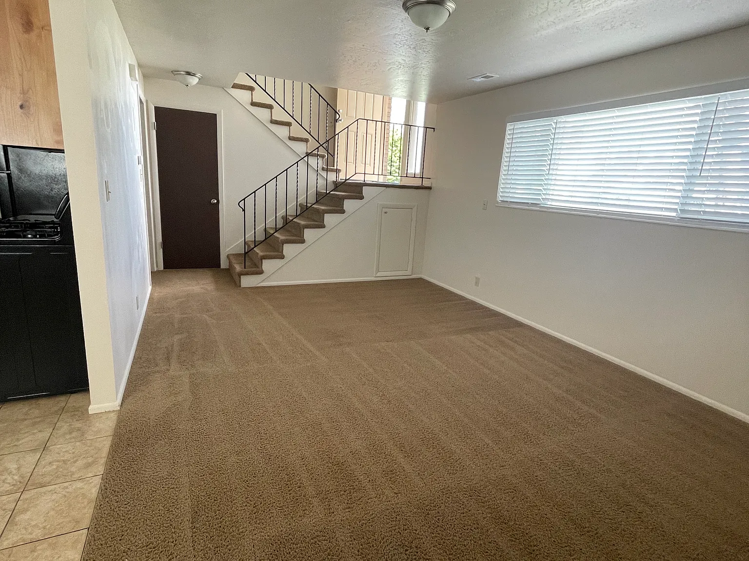 2 bed, 1.5 bath, 1150 sqft, $1,400 — Photo 4