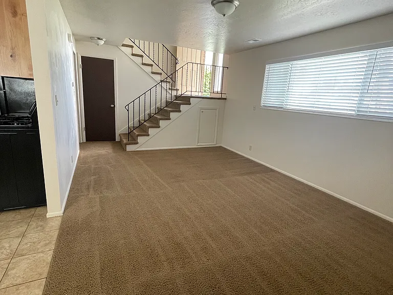680 N Main St #680 — Photo 4