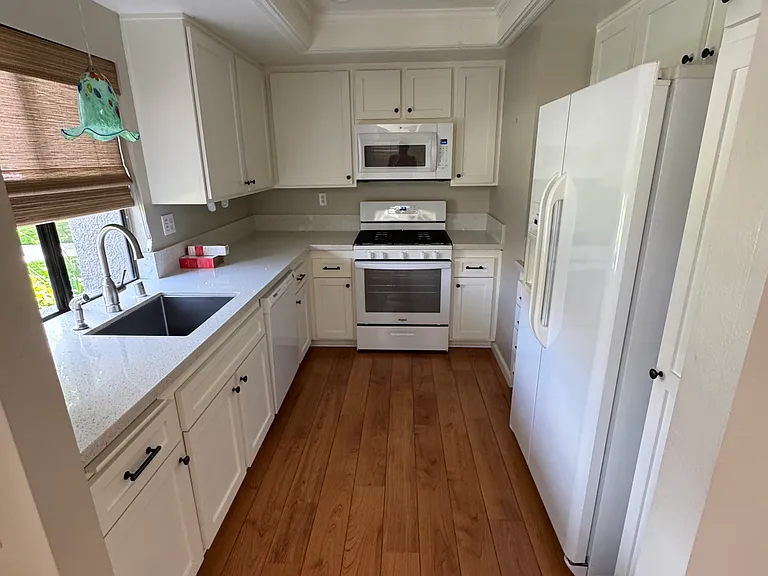 8877 Tulare Dr #313D — Photo 13