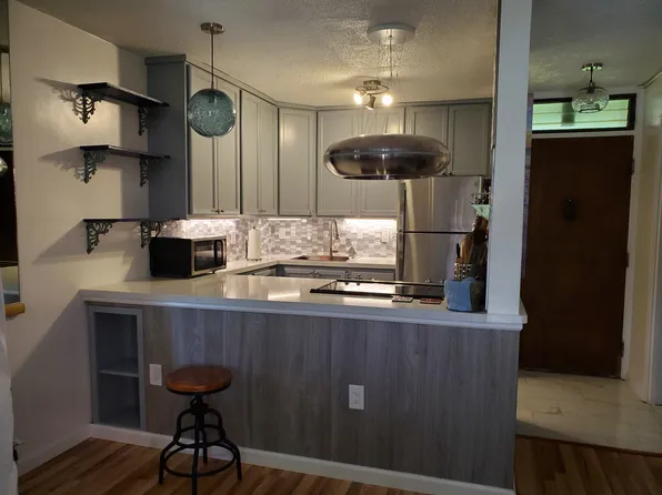 3-3400 Kuhio Hwy APT B110, Lihue, HI 96766