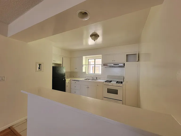 2467 Sawtelle Blvd #5 — Photo 3