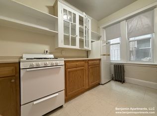 1810 Commonwealth Ave APT 18, Brighton, MA 02135