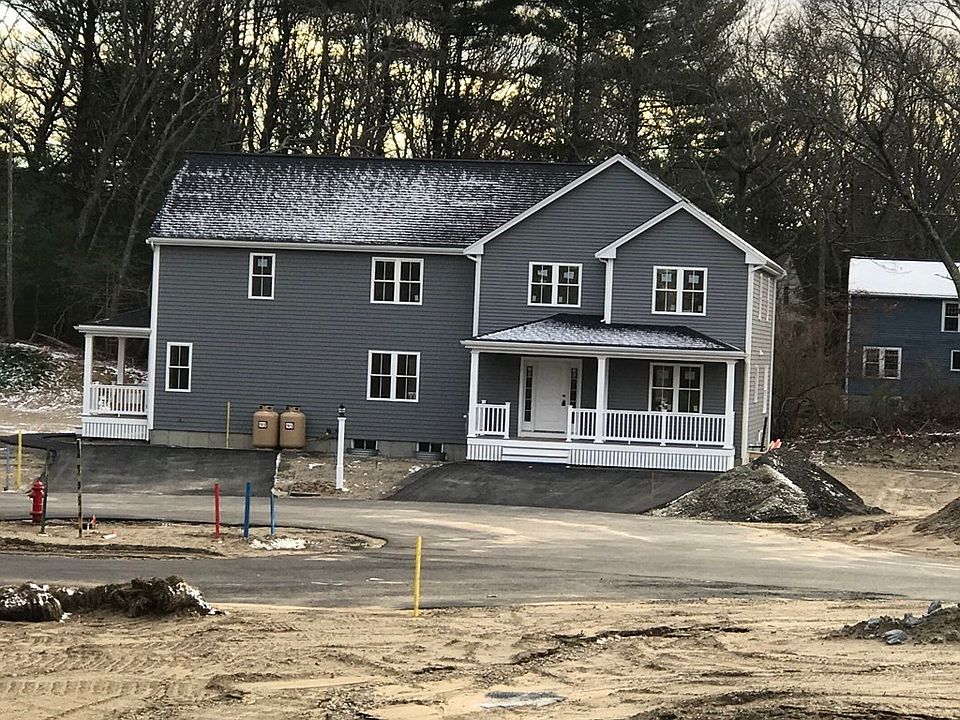 1st image of 8 Old Field Way #4