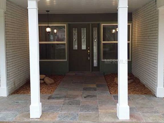 2nd image of 4611 Sherwood Ln