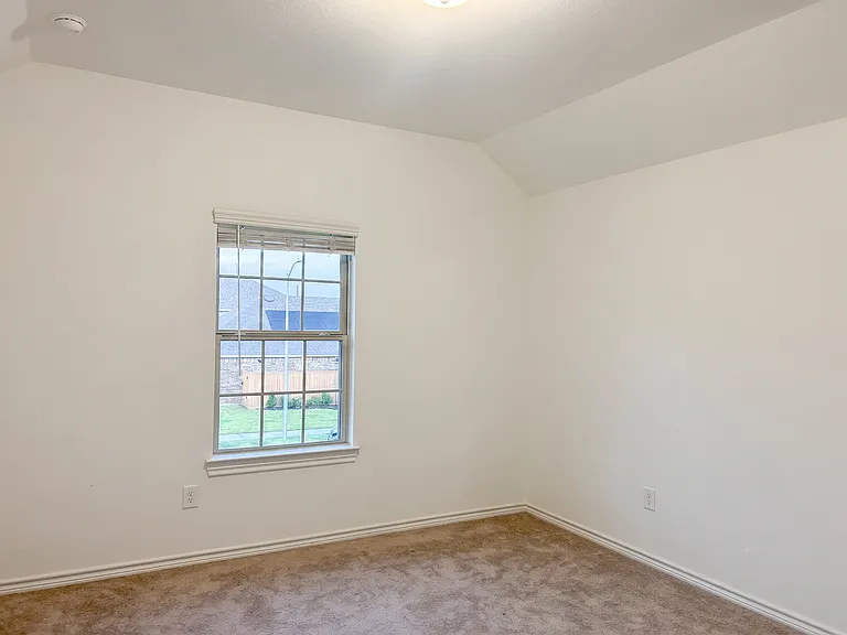 1357 Grass Bend Dr — Photo 18