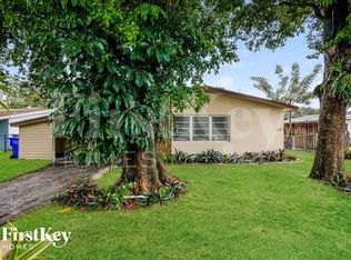 1421 N 64th Way, Hollywood, FL 33024