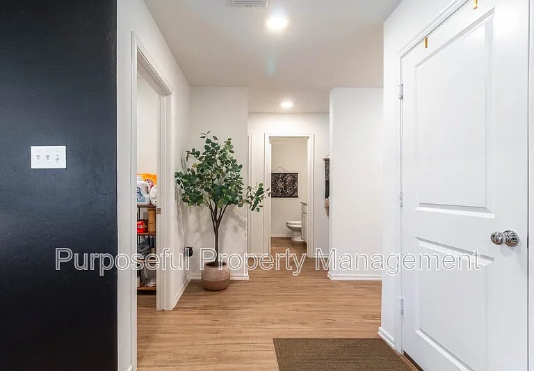 9620 NW 126th St — Photo 22