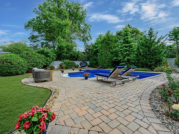 2nd image of 130 Tasker Ln