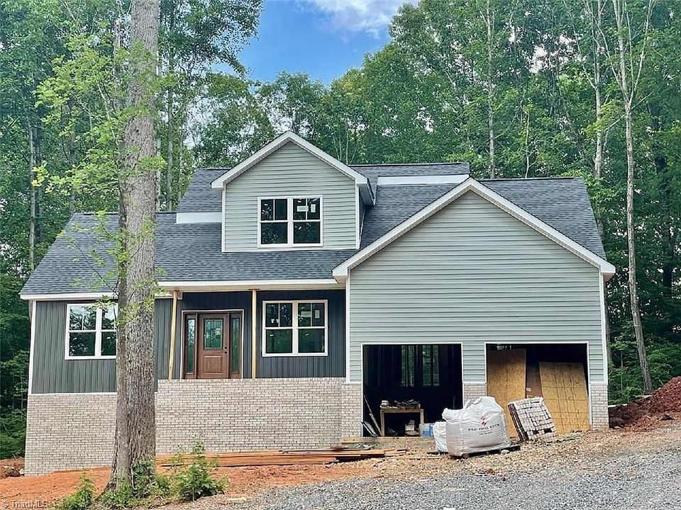 2nd image of 2577 Whipporwill Ct