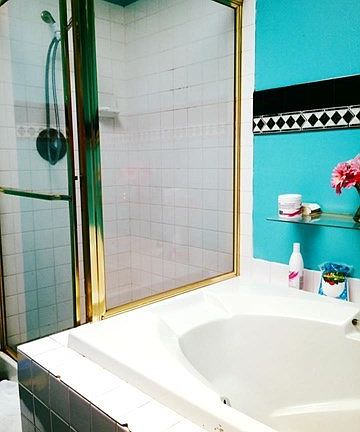 5th image of 21915 Wyandotte St Unit 117