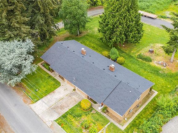 4th image of 7815 37th St W #7817