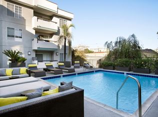 Tiffany Court, Los Angeles, CA 90036