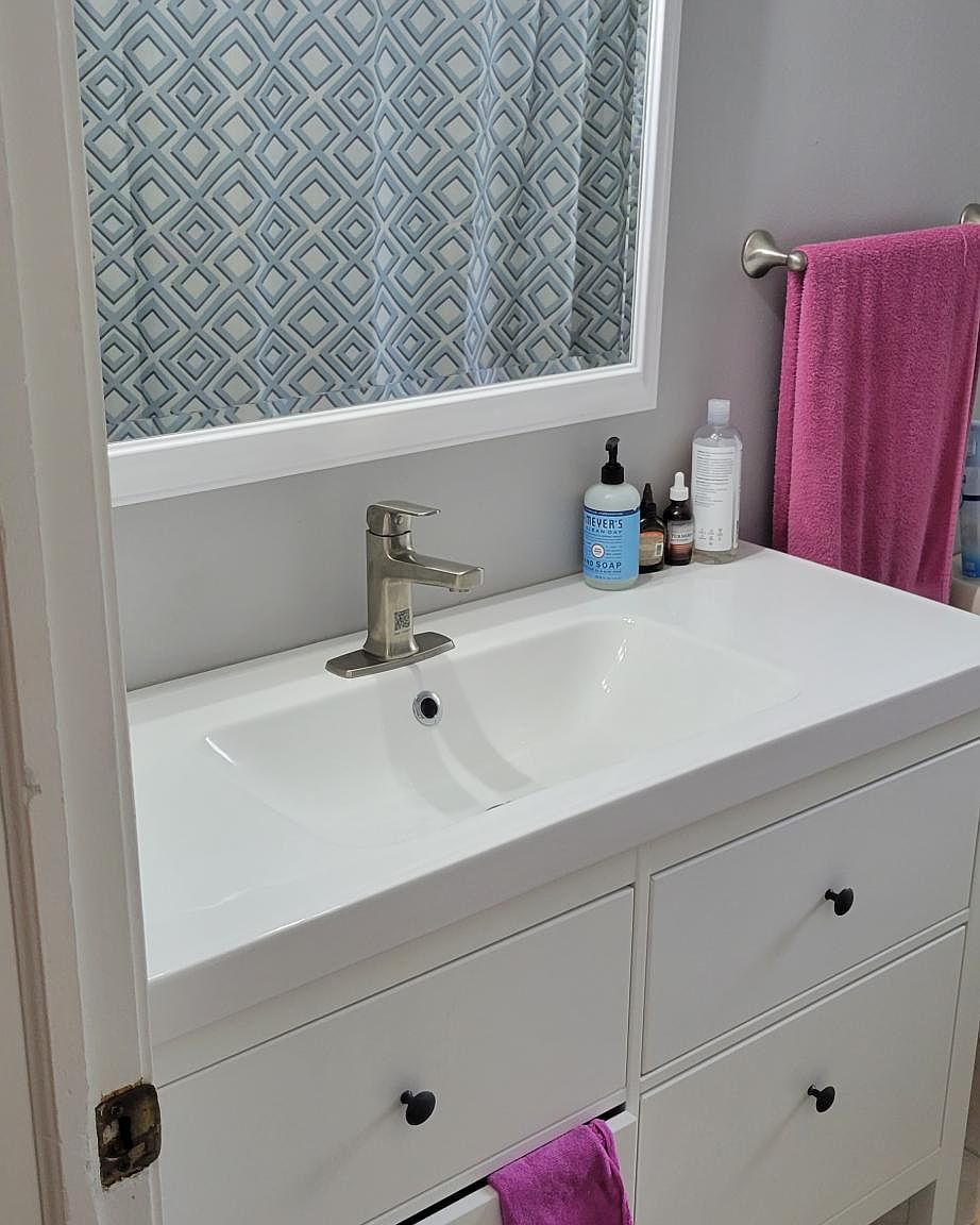 77 Burnham St, Berlin, CT 06037 Zillow