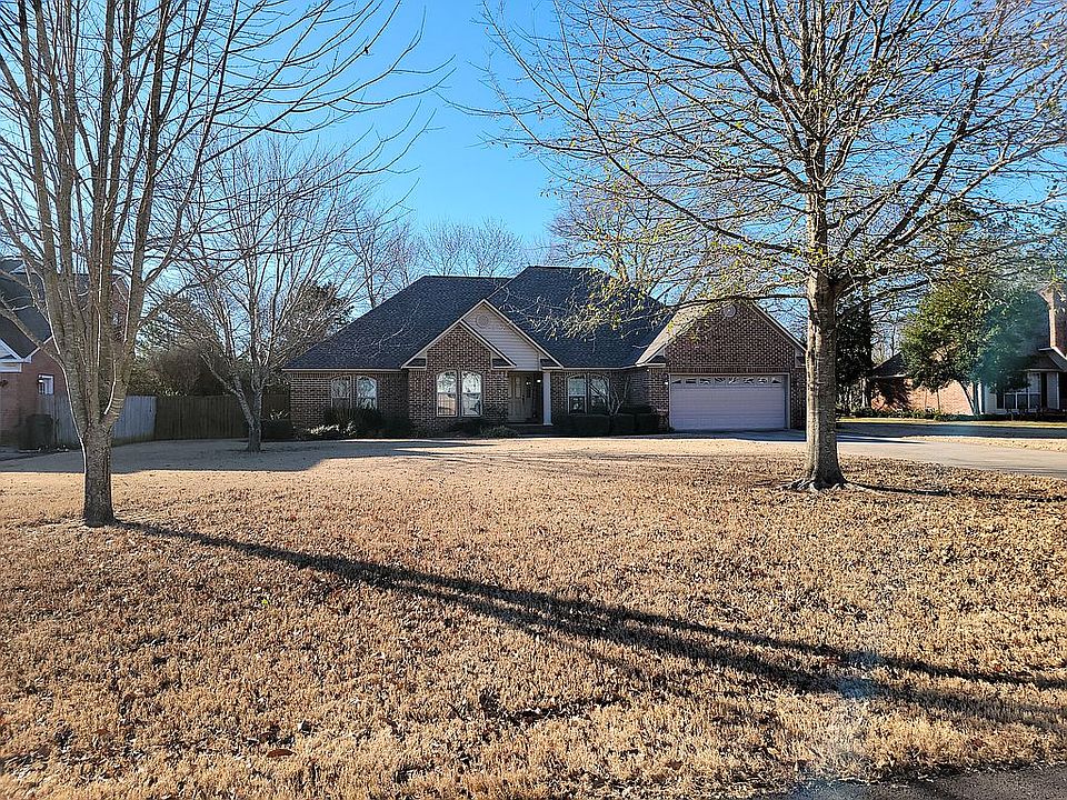 1st image of 141 Charles Thomas Blvd