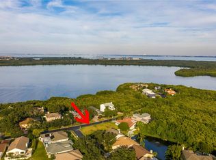 1182 San Carlos Ave NE, Saint Petersburg, FL 33702