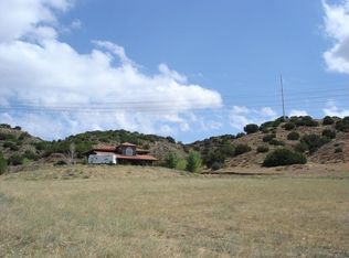 5603 Elizabeth Lake Rd, Leona Valley, CA 93551