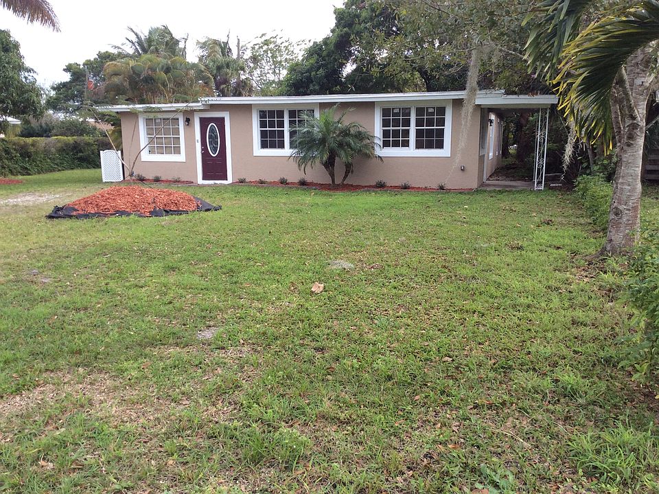 1st image of 1066 SW 34th Ter