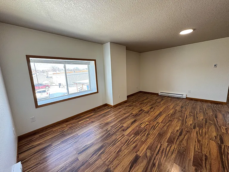 117 W Main St — Photo 7