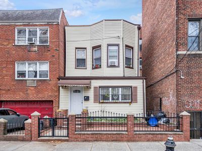 35-30 100 Street, Corona, NY, 11368