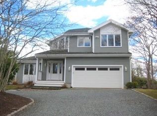 10 Eagle Dr, Dartmouth, MA 02748