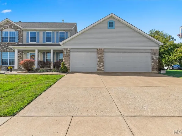 10 Pine Cone Ct, Dardenne Prairie, MO 63368