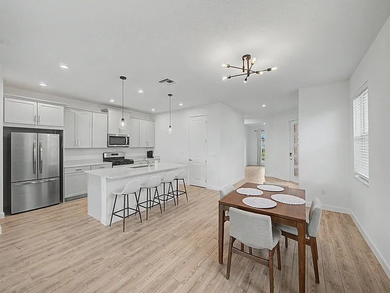 9140 SW Remy Ln — Photo 5
