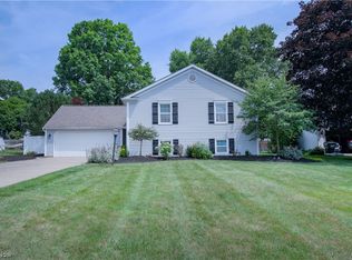 7986 Woodrush Dr NW, North Canton, OH