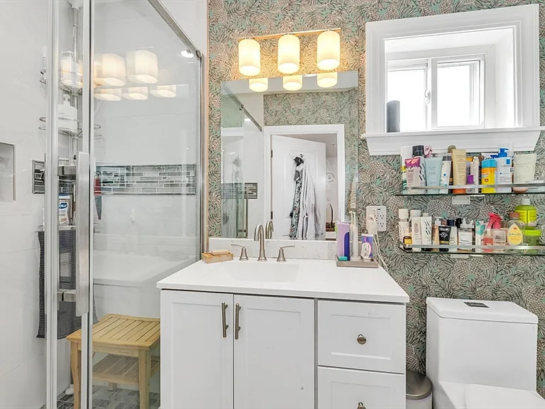 28 Baltimore St #5 — Photo 19