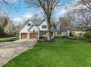 210 Bradley Rd, Bay Village, OH 44140